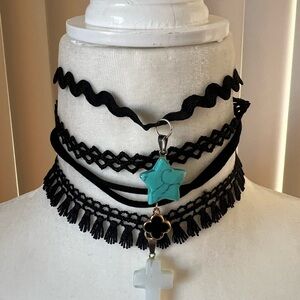 Choker Black 4 Pices 🌟🌟
